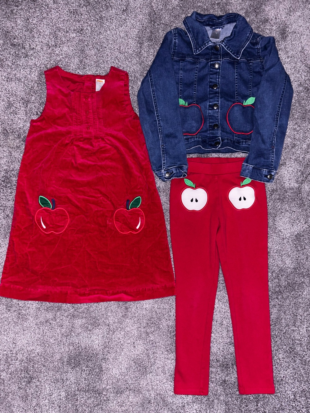 Gymboree- Girls’ (7/8) Apple Outfit